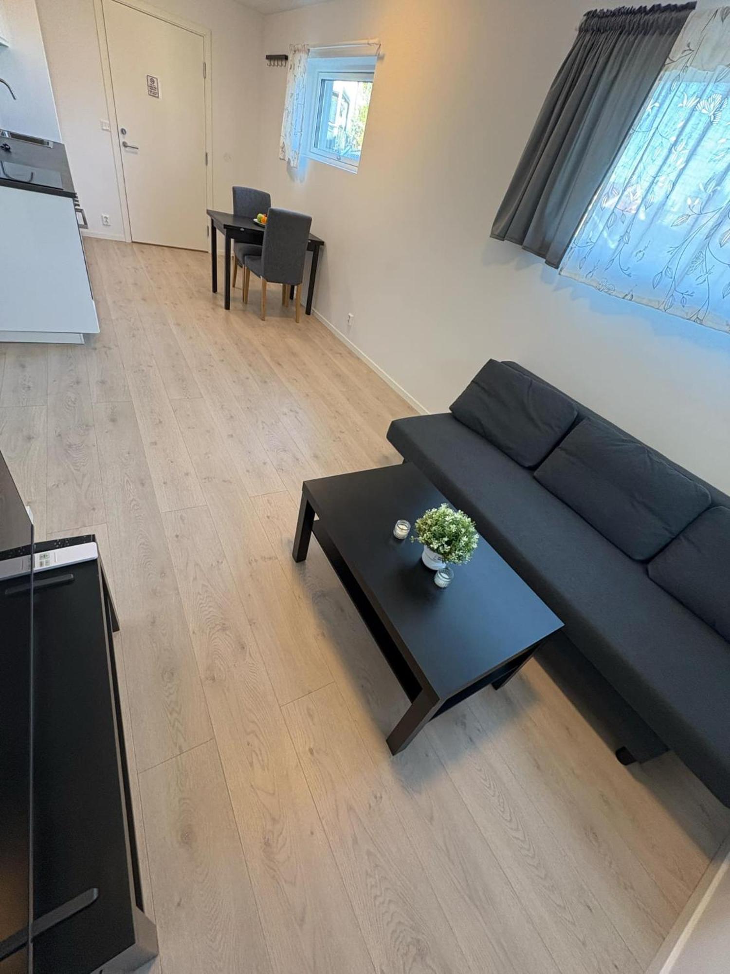 Temis Apartment, Private New 1 Bed And 1 Living With Sofa Bad And Lagre Kitchen, Share With Nobody Lejlighed *